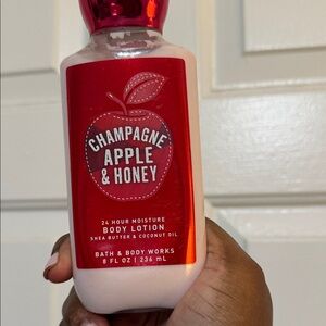 Bath & Body Works Red Champagne Apple & Honey Lotion
